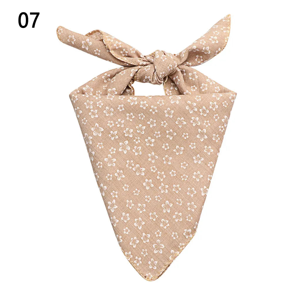 Cão bonito xadrez babador pontos lenço coleiras para animais de estimação lenço de pescoço de gato bandanas para animais de estimação cachecol para cães