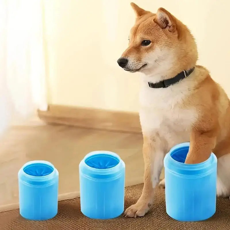 Escova de Limpeza de Patas de Animais de Estimação em Silicone Macio, Portátil, com Balde/Copo para Lavagem de Patas de Cães